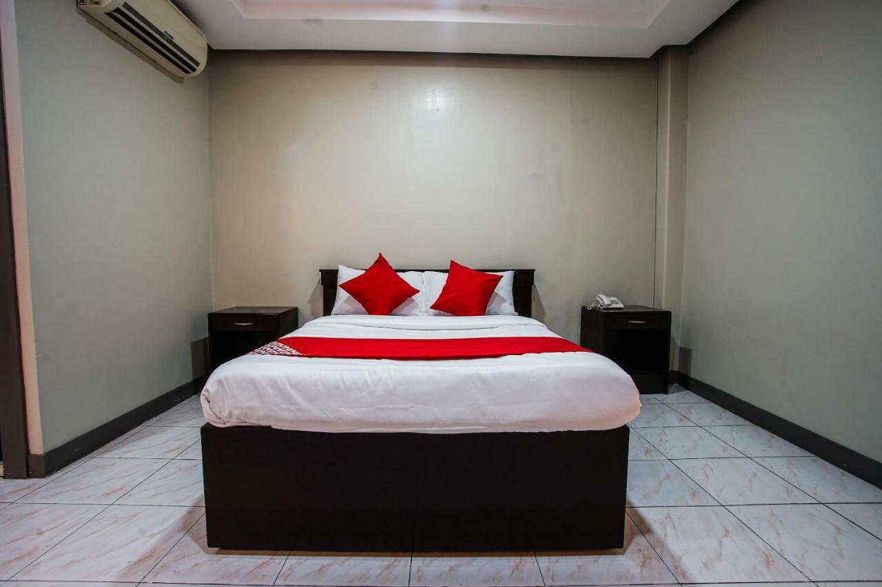 Oyo 192 Tcc Condo-Hostel Davao City Exterior foto